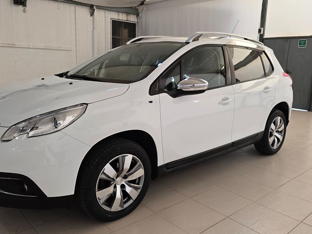 Foto vehiculo PEUGEOT 2008