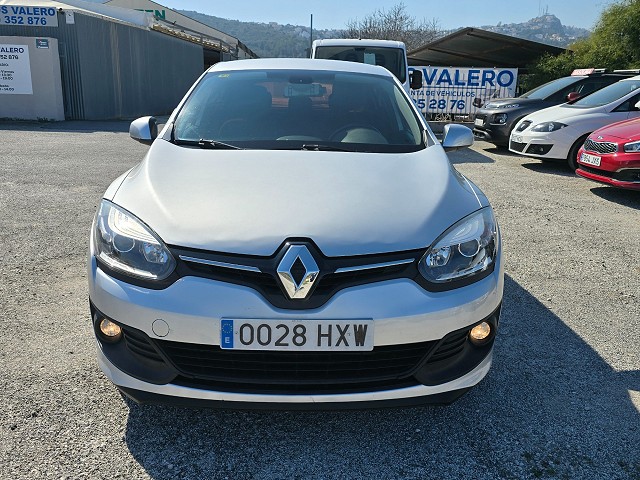 Foto vehiculo RENAULT MEGANE