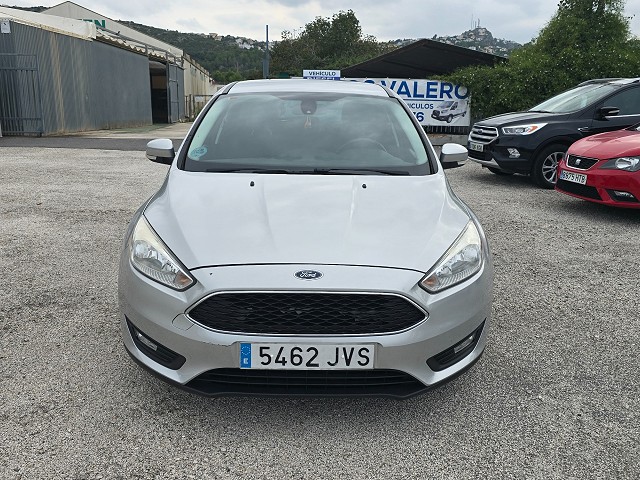 Foto vehiculo Ford Focus